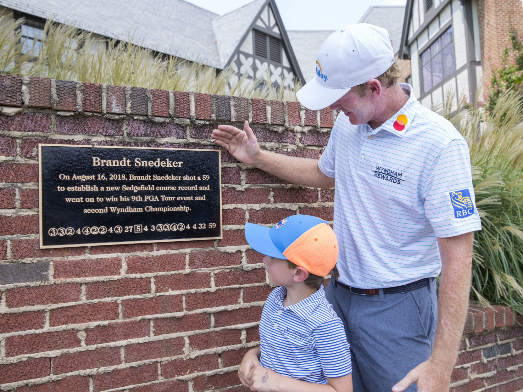 Brandt Snedeker earns plaque at Sedgefield Country Club